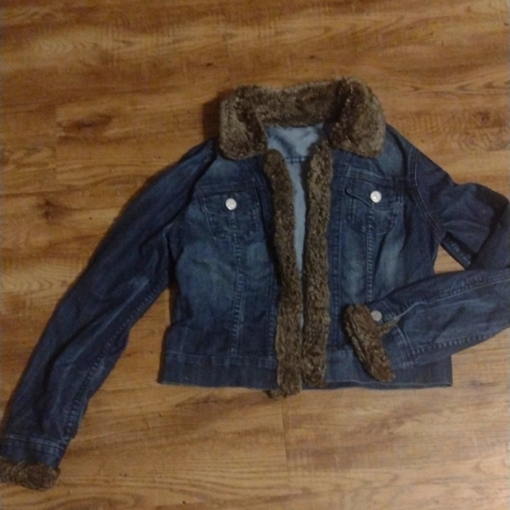 Allen B. Medium and blue